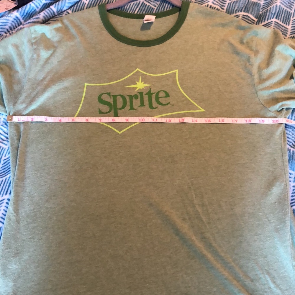 💚 3/$13 VTG-style Sprite tee - Picture 3 of 9